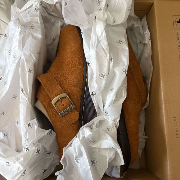 Dr. Martens | Isham Slingback Clogs - Picture 8 of 9